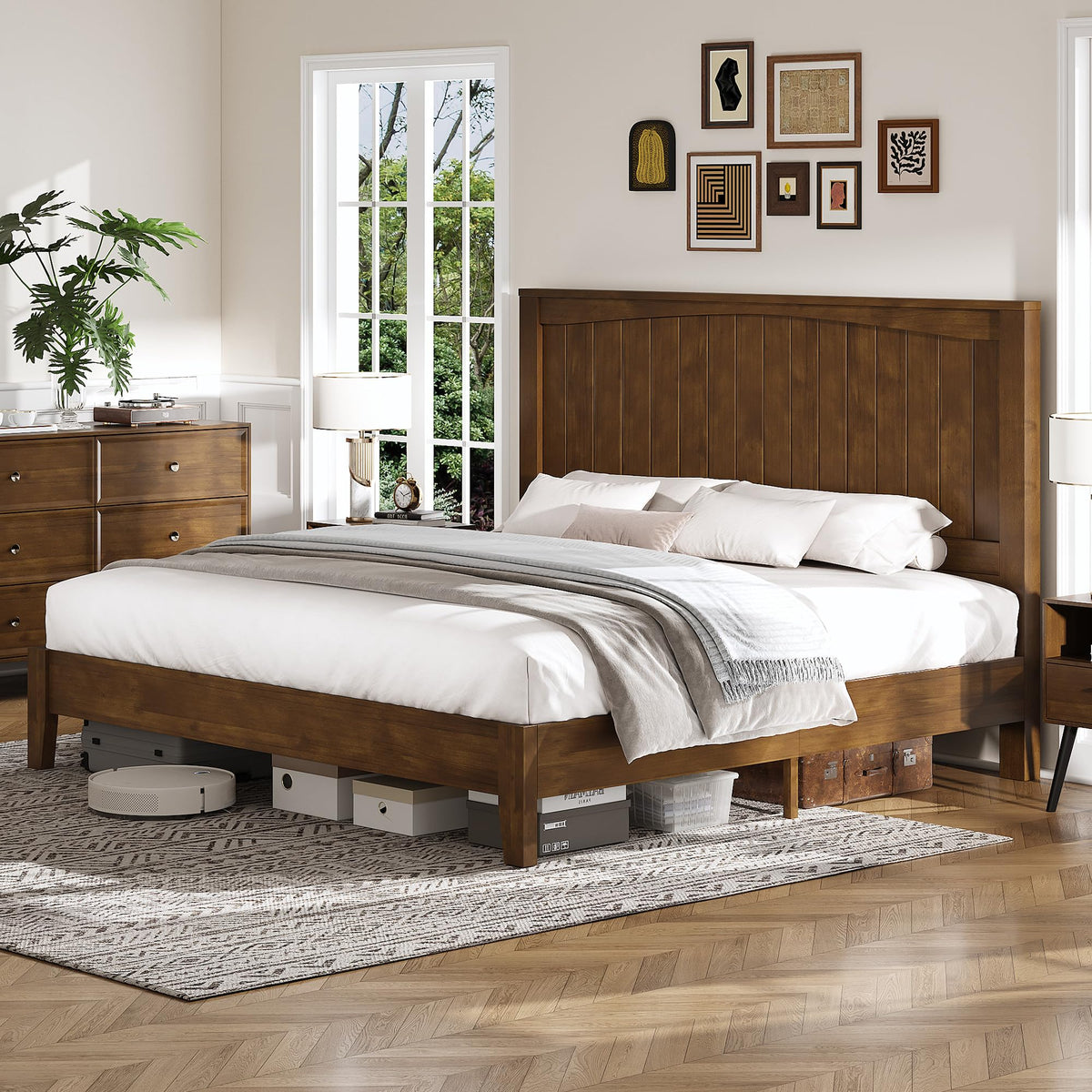 Sanderson Solid Wood Bed Frame -King / Brown