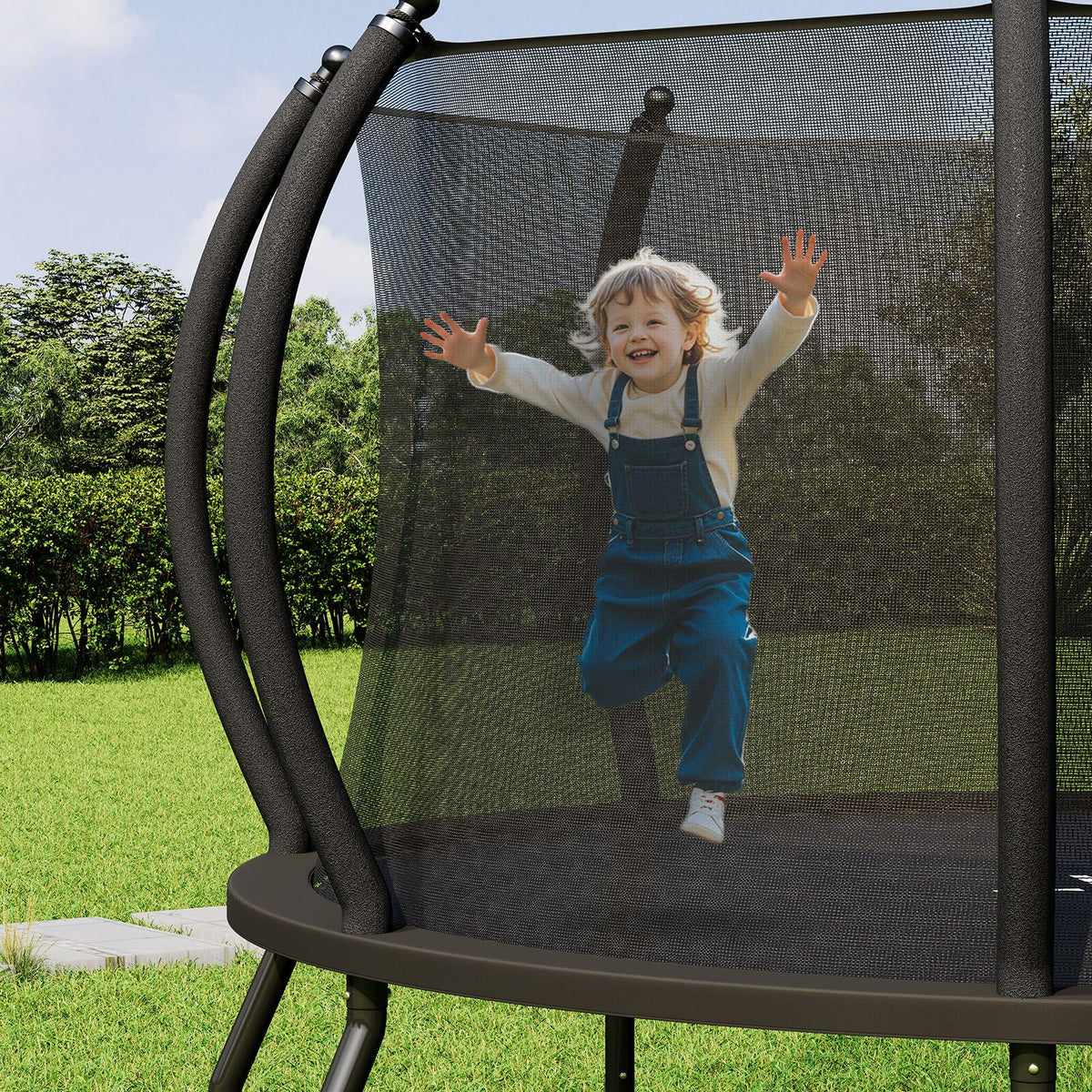 Bounce Outdoor Trampoline Amerlife Black