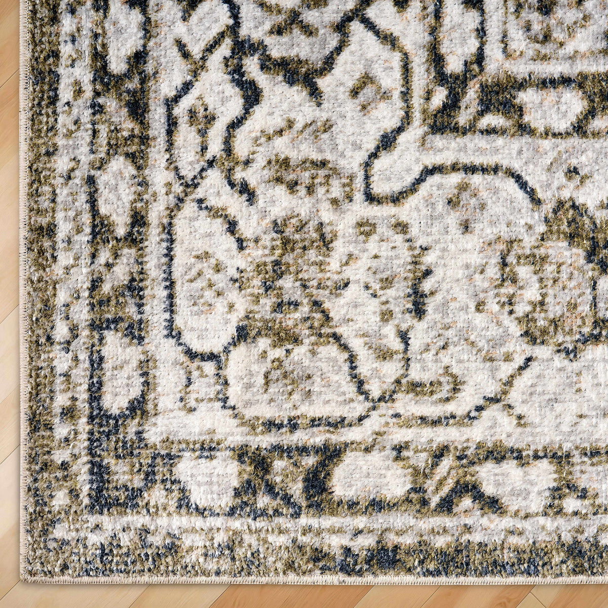 Vintage Distressed Floral Area Rug - LightGreen